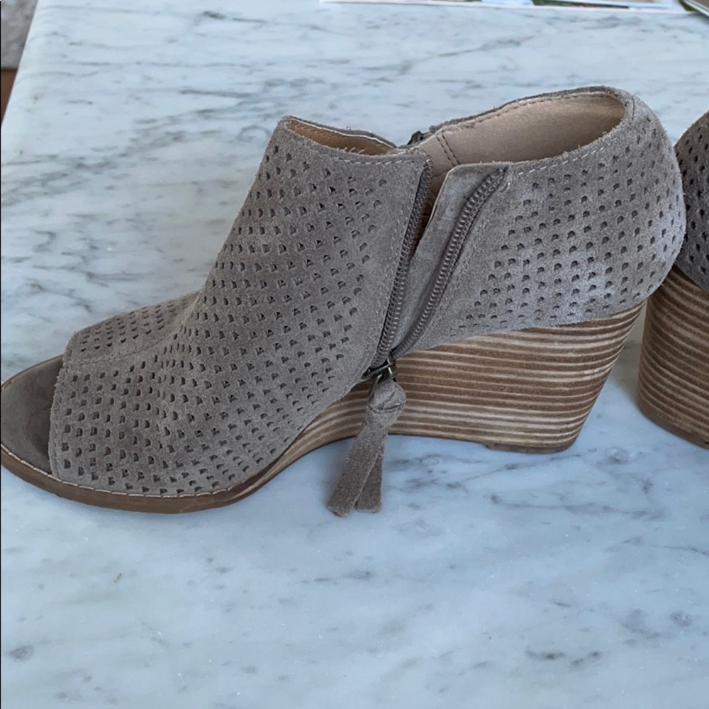 Lucky Brand suede booties